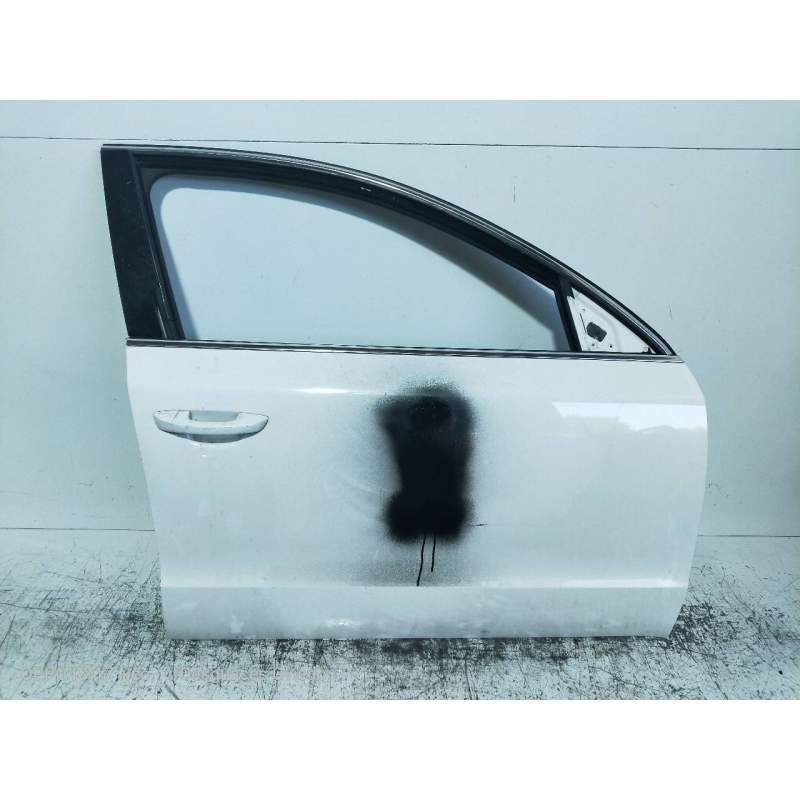 Recambio de puerta delantera derecha para skoda suberb (3t4) exclusive referencia OEM IAM 3T0831056 5P 
