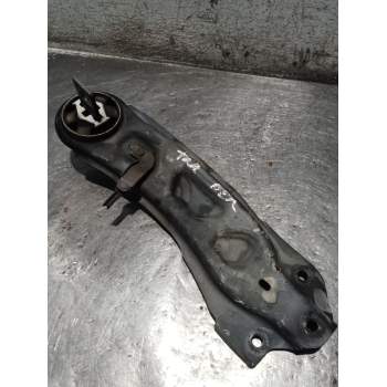 BRAZO SUSPENSION SUPERIOR TRASERO DERECHO A2463500506 200CDI X117/2015