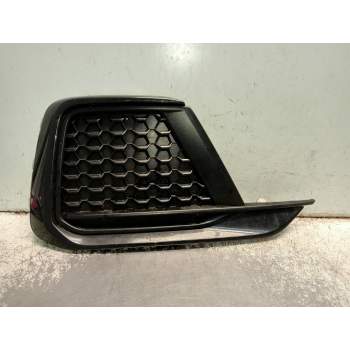 MOLDURAS DELANTERAS 82A807682E 10378715RH 1773