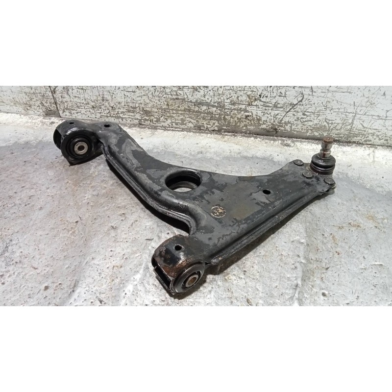 Recambio de brazo suspension inferior delantero izquierdo para opel astra g berlina club referencia OEM IAM   