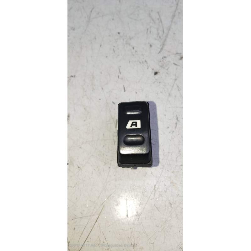 Recambio de mando elevalunas delantero izquierdo para citroën xsara picasso 2.0 hdi vivace referencia OEM IAM   