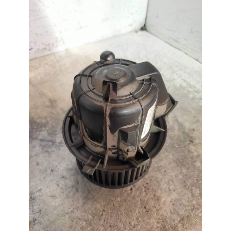 Recambio de motor calefaccion para citroën c4 cactus feel referencia OEM IAM T4054001  