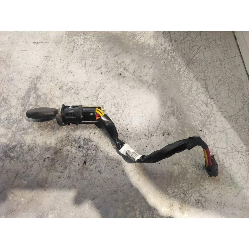 Recambio de conmutador de arranque para dacia logan mcv ambiance referencia OEM IAM 36451600 487004353R 