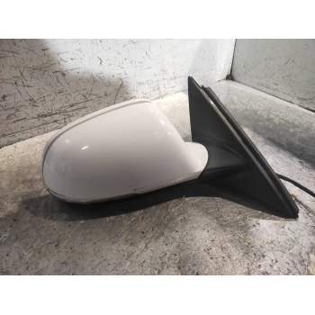 RETROVISOR DERECHO ELECTRICO