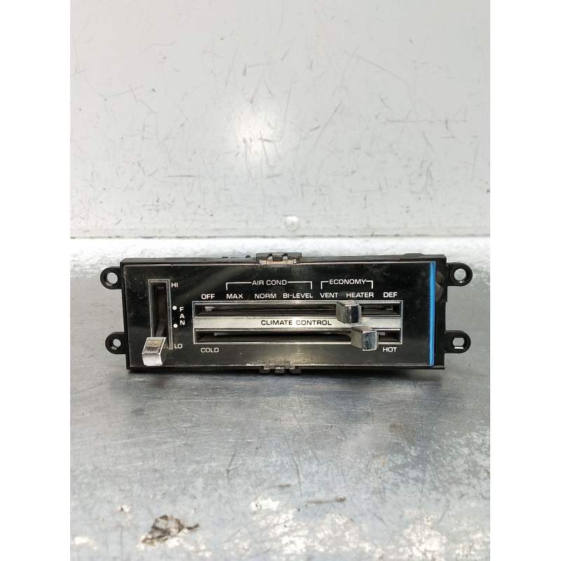 Recambio de mando calefaccion / aire acondicionado para buick century estate wagon referencia OEM IAM 7895758A  