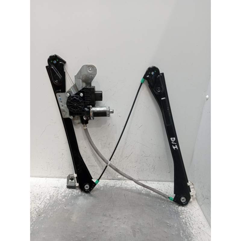 Recambio de elevalunas delantero izquierdo para jaguar xj 2.7 d xj6 executive referencia OEM IAM 0130821947 4P 2005