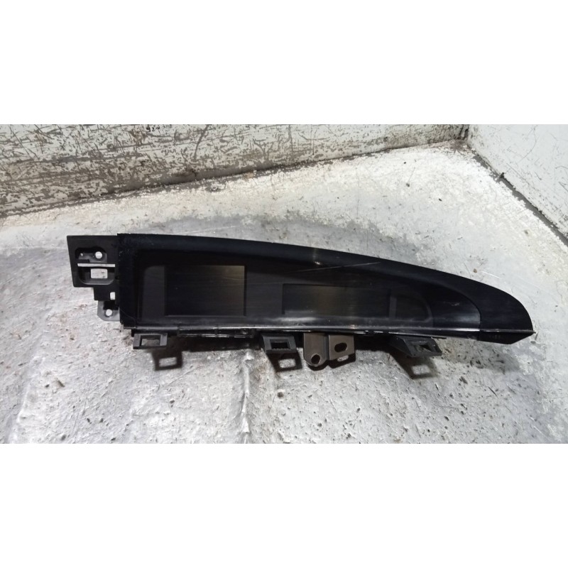 Recambio de pantalla multifuncion para mazda 3 lim. (bl) 2.2 turbodiesel cat referencia OEM IAM BBP3611J0A 4610007191 