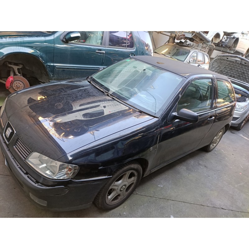 seat ibiza (6k1) del año 2001