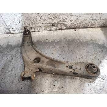 BRAZO SUSPENSION INFERIOR DELANTERO DERECHO 
