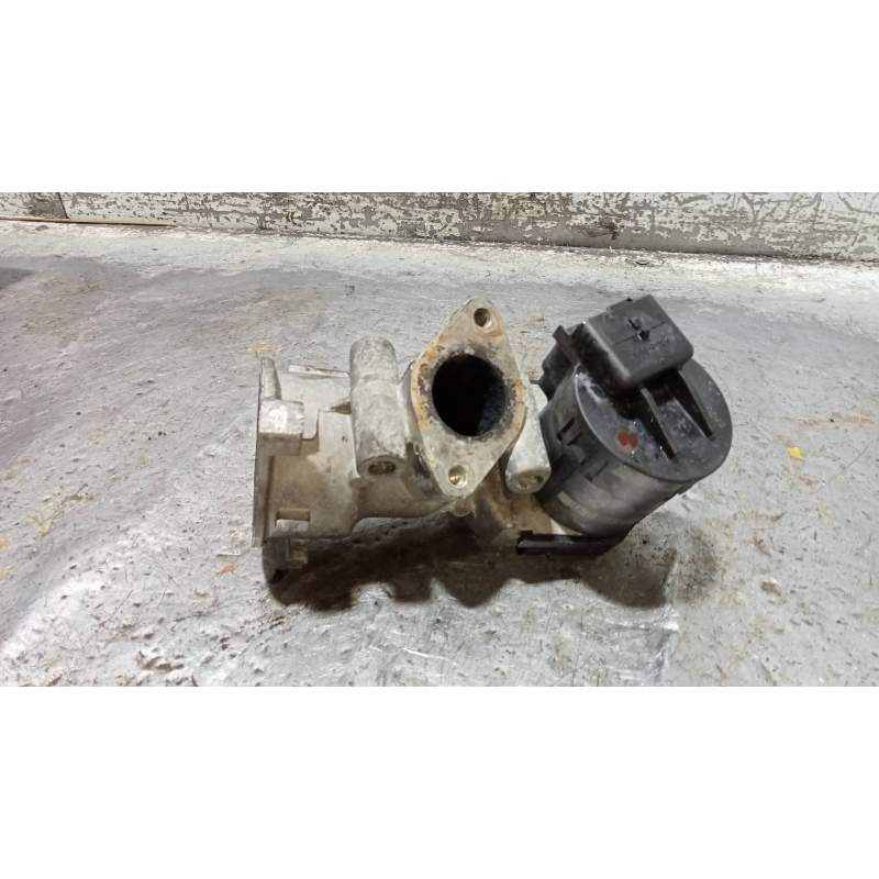 Recambio de valvula egr para peugeot 407 st confort referencia OEM IAM 9681825280  