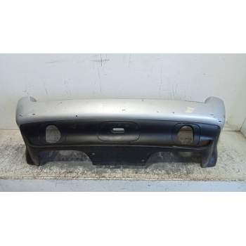 PARAGOLPES TRASERO 
