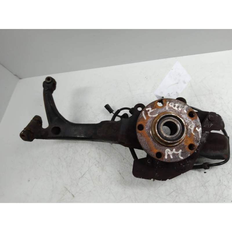 Recambio de mangueta delantera izquierda para audi a4 berlina (b5) 1.9 tdi referencia OEM IAM  19TDI 94