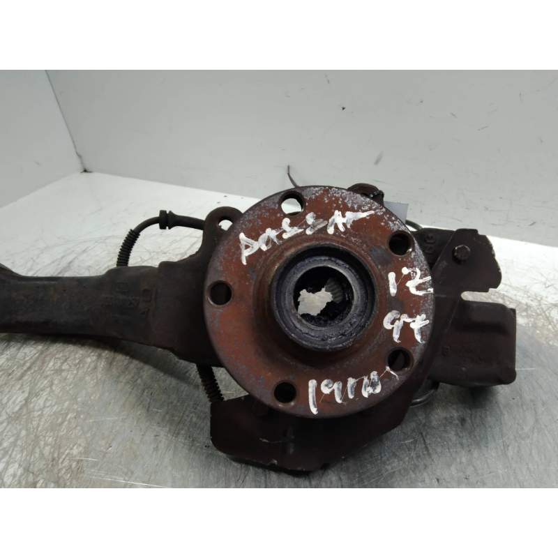 Recambio de mangueta delantera izquierda para volkswagen passat variant (3b5) comfortline referencia OEM IAM  19TDI 1997