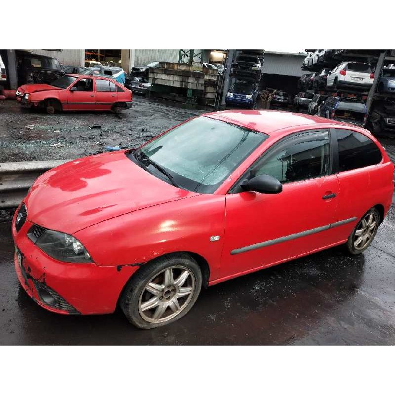 seat ibiza (6l1) del año 2002