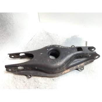 BRAZO SUSPENSION INFERIOR TRASERO DERECHO 