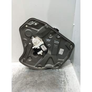 ELEVALUNAS TRASERO DERECHO 1Z0839656B 5P 2004