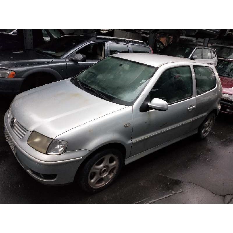 volkswagen polo berlina (6n2) del año 2001