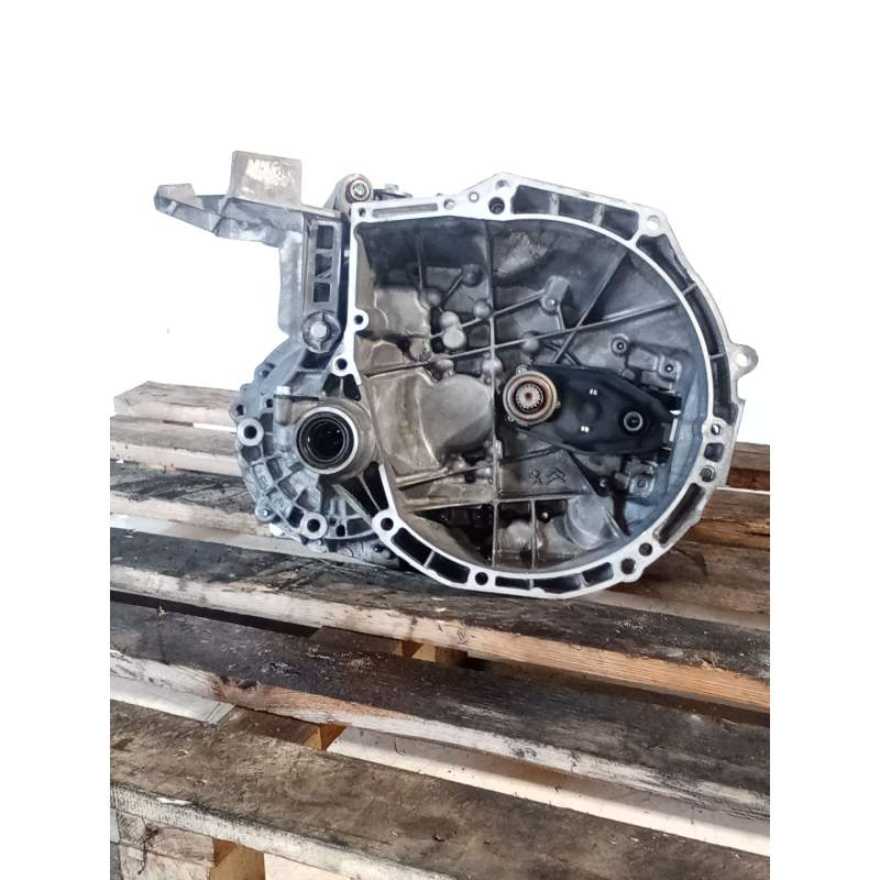 Recambio de caja cambios para opel corsa f referencia OEM IAM 20A707 5V 1055848