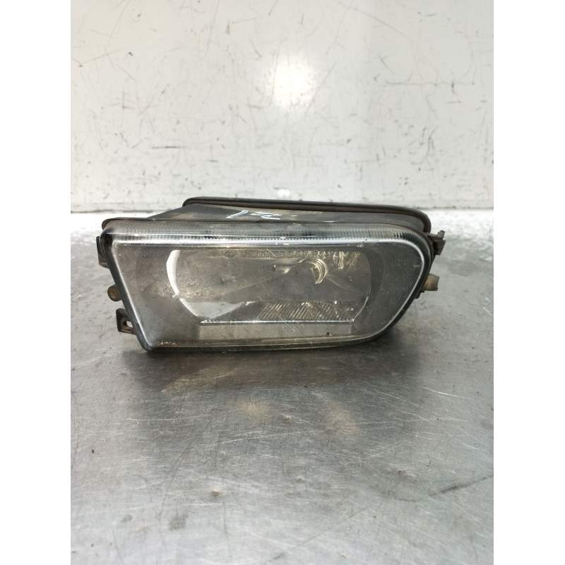 Recambio de faro antiniebla izquierdo para bmw 5 (e39) 525 d referencia OEM IAM   1995
