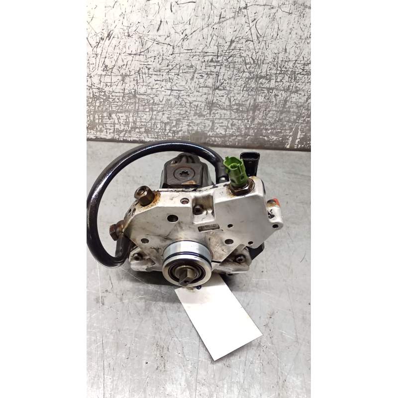 Recambio de bomba inyeccion para volvo s60 i (384) 2.4 d referencia OEM IAM 0445010111 8692521 BOSCH