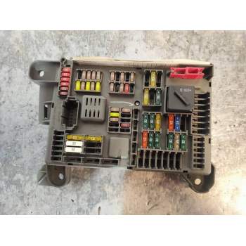 CAJA RELES / FUSIBLES 518954021A 693168704 
