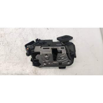 MOTOR CIERRE CENTRALIZADO DELANTERO DERECHO 5TB837016E 5P