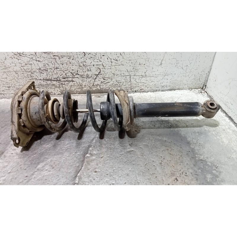 Recambio de amortiguador trasero izquierdo para nissan almera tino (v10m) básico referencia OEM IAM 56210BU000  