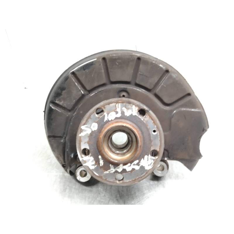 Recambio de mangueta delantera izquierda para volkswagen passat berlina (3c2) highline referencia OEM IAM  19TDI 2005