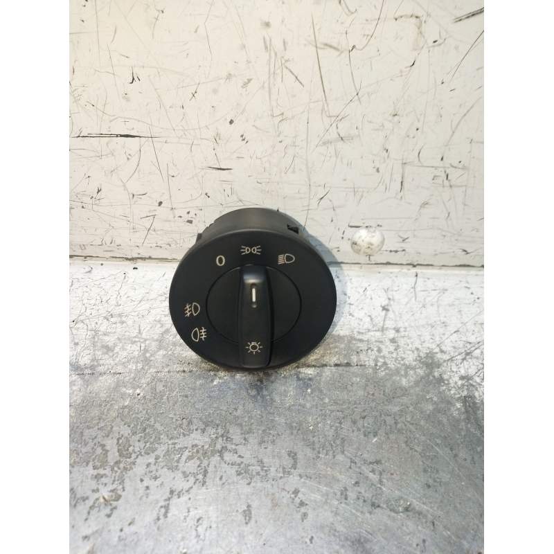 Recambio de mando luces para skoda octavia ii (1z3) 1.9 tdi referencia OEM IAM  INTERRUPTOR 2004