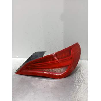 PILOTO TRASERO DERECHO A1179060401 X117/2015