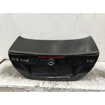 TAPA MALETERO 2P 2002
