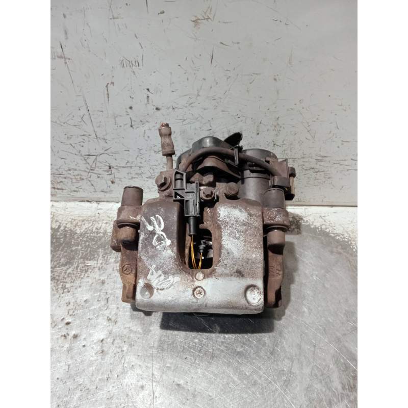 Recambio de pinza freno trasera derecha para mercedes-benz clase c (w205) lim. referencia OEM IAM A2054232098 A2055460246 