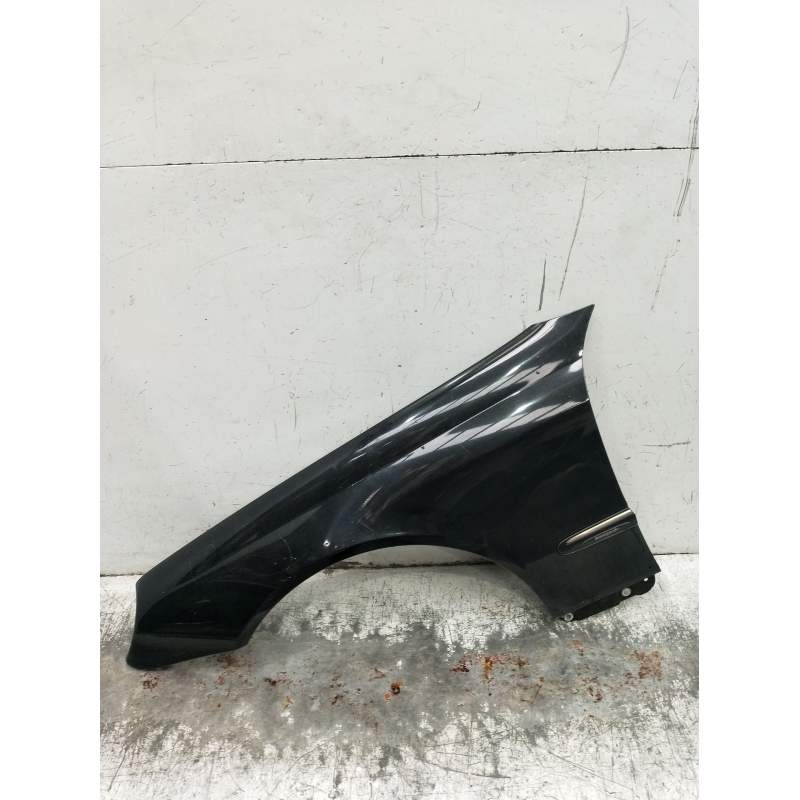 Recambio de aleta delantera izquierda para mercedes-benz clk (c209) clk 320 cdi (209.320) referencia OEM IAM   2002