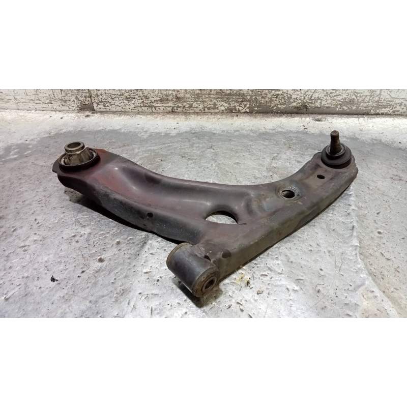 Recambio de brazo suspension inferior delantero izquierdo para citroën c1 sx referencia OEM IAM   