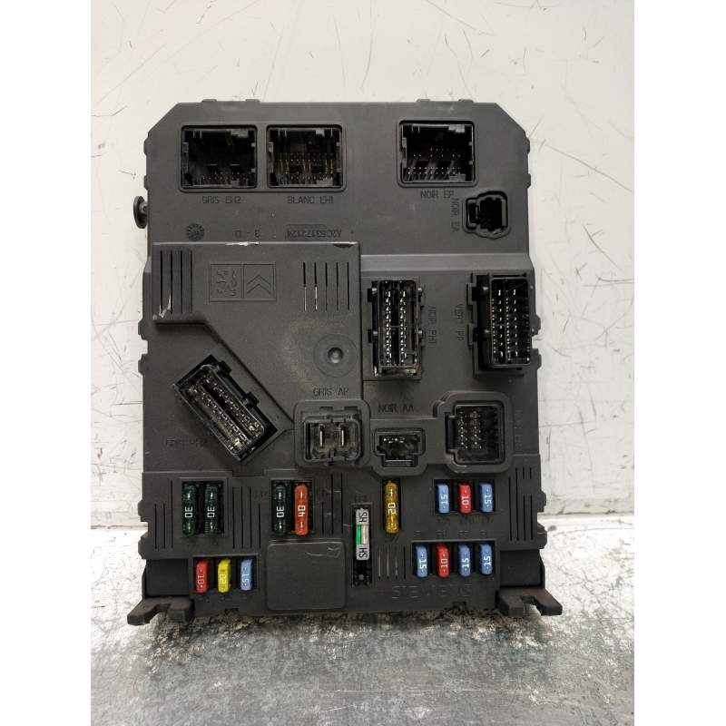 Recambio de caja reles / fusibles para citroën xsara picasso (n68) 1.6 hdi referencia OEM IAM 9657999780  