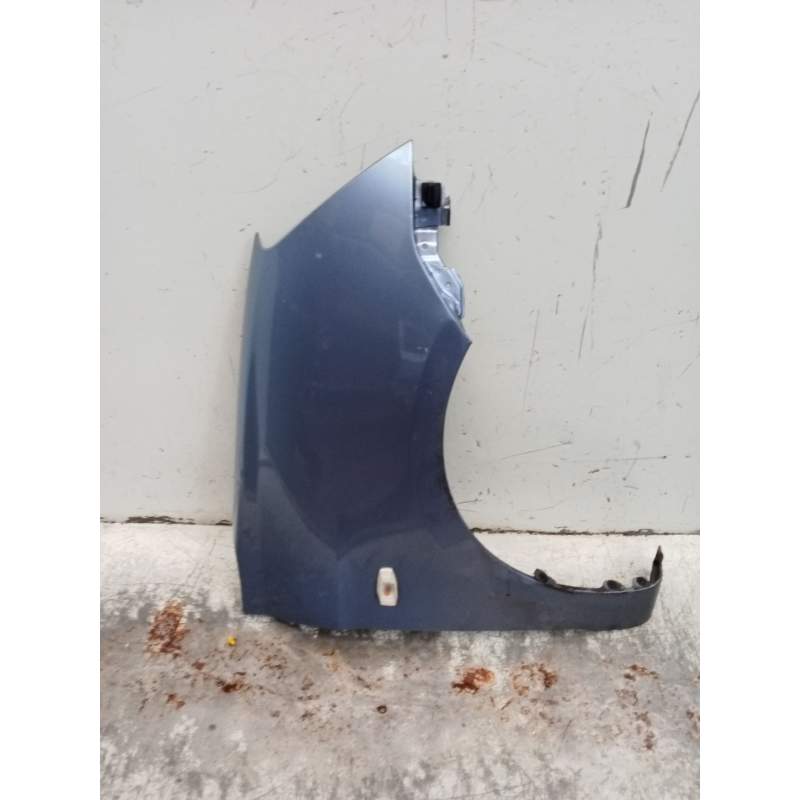 Recambio de aleta delantera derecha para kia picanto 1.1 ex referencia OEM IAM   2004