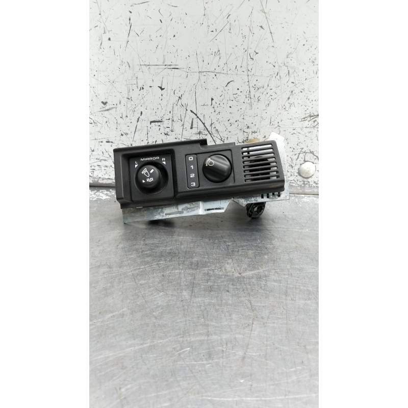 Recambio de mando luces para land rover discovery ii (l318) 2.5 td5 4x4 referencia OEM IAM   interruptor