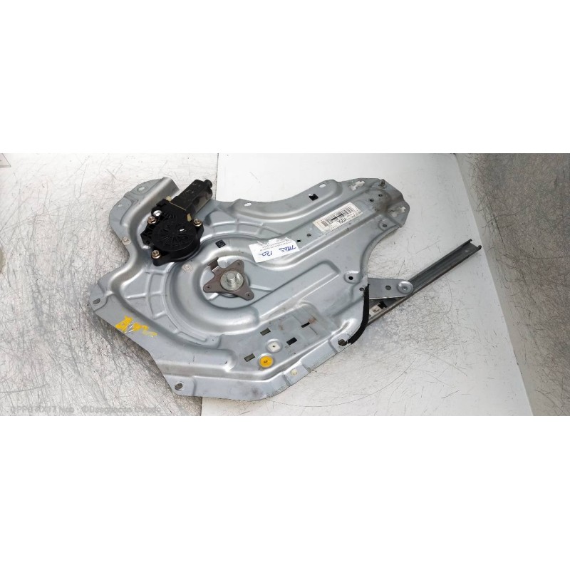 Recambio de elevalunas trasero izquierdo para hyundai elantra (xd) 2.0 crdi comfort (4-ptas.) referencia OEM IAM   4P