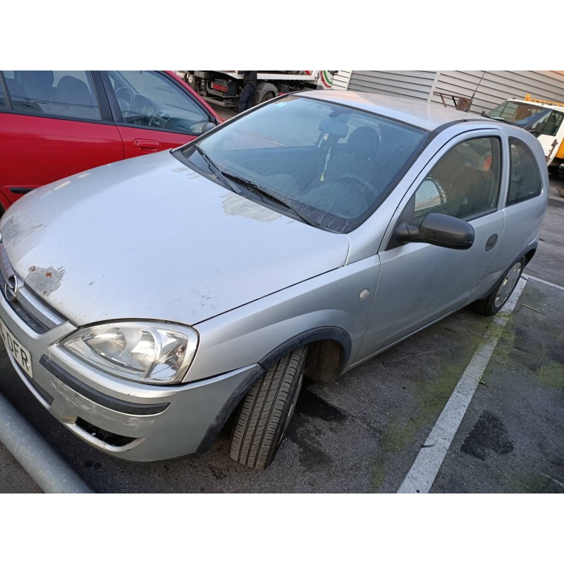 opel corsa c del año 2005