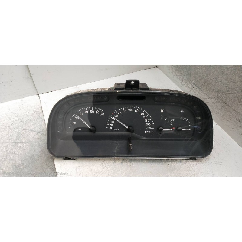 Recambio de cuadro instrumentos para renault laguna (b56) 1.6 16v rt referencia OEM IAM 8200022435C  