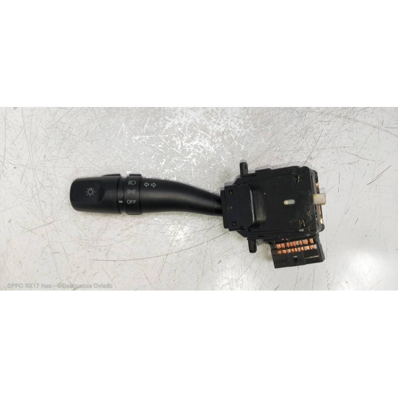 Recambio de mando luces para hyundai elantra (xd) 2.0 crdi comfort (4-ptas.) referencia OEM IAM   