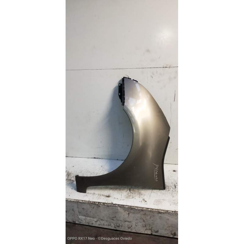 Recambio de aleta delantera izquierda para citroën c4 picasso exclusive referencia OEM IAM   2006