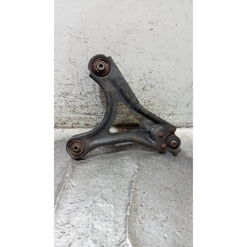 Recambio de brazo suspension inferior delantero izquierdo para ford mondeo berlina (gd) clx referencia OEM IAM   