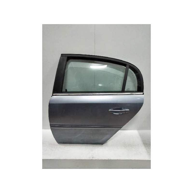 Recambio de puerta trasera izquierda para opel vectra c berlina 1.9 cdti referencia OEM IAM  4P 2005
