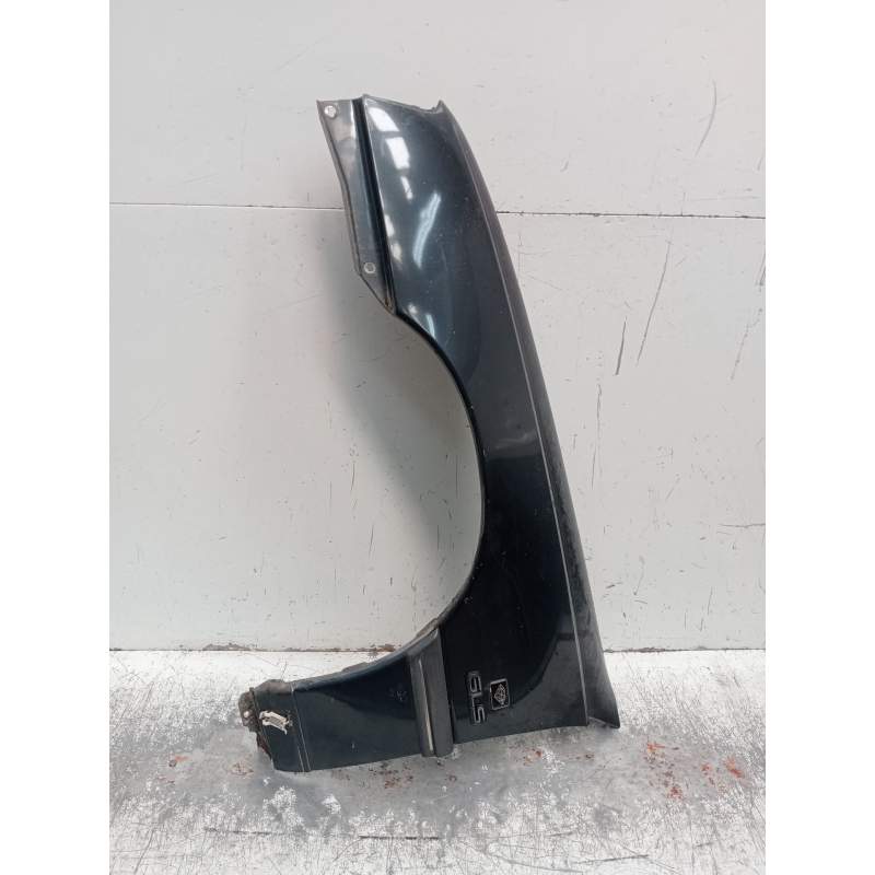 Recambio de aleta delantera izquierda para opel omega a (v87) 2.0 (f19, m19, n19) referencia OEM IAM   