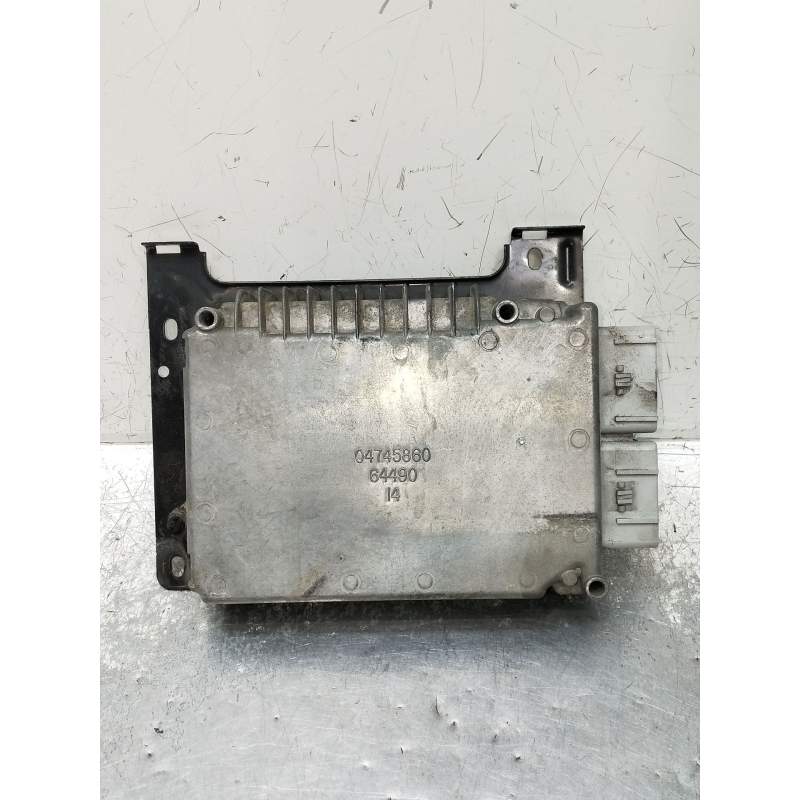 Recambio de centralita motor uce para chrysler pt cruiser (pt_) 2.0 referencia OEM IAM 04745860  
