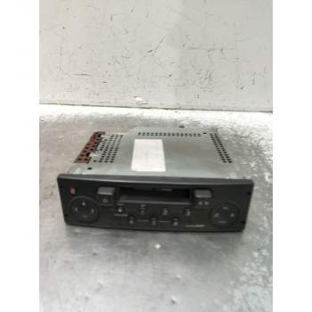 SISTEMA AUDIO / RADIO CD 8200002606 FD0201270024128 2002