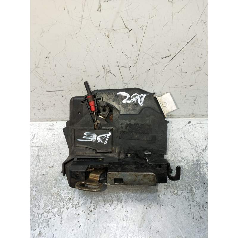 Recambio de motor cierre centralizado delantero derecho para mini mini (r50,r53) cooper referencia OEM IAM  3P 