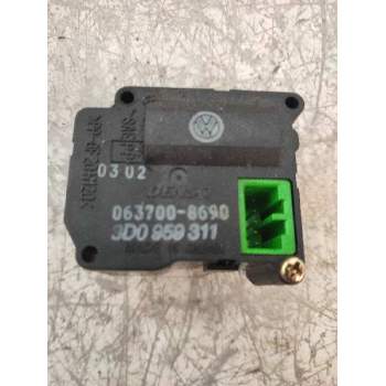 MOTOR APERTURA TRAMPILLAS CLIMATIZADOR 3D0959311 0637008690 