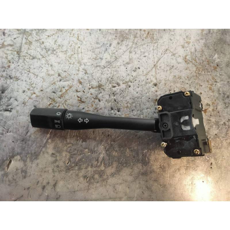 Recambio de mando luces para mg serie 45 (t/rt) classic referencia OEM IAM 37176A RV9997 